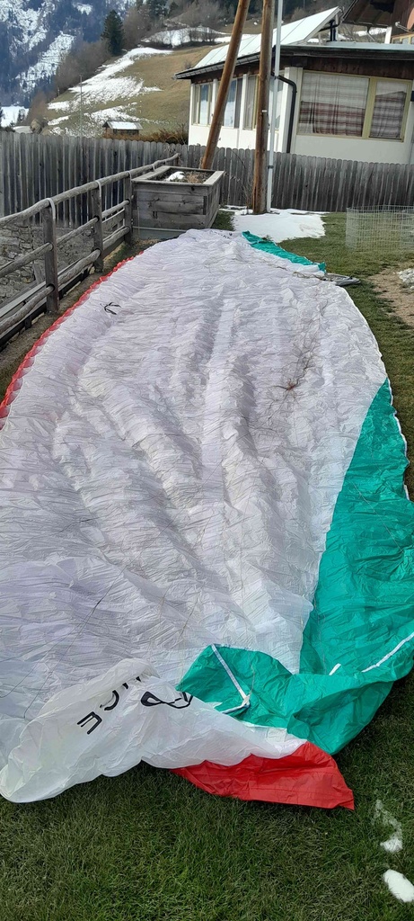 ADVANCE Xi, weiß, 25