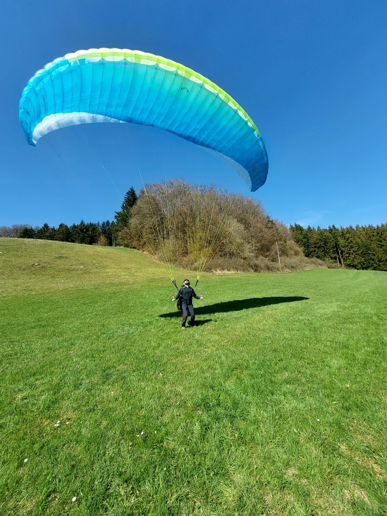 ADVANCE Alpha 6, blau, 26